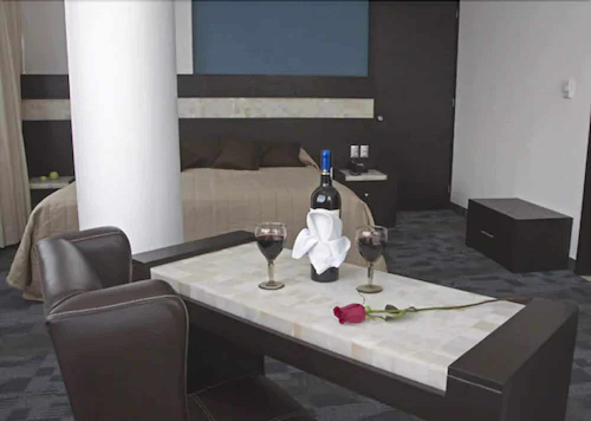 Hotel Real Rex León Esterno foto